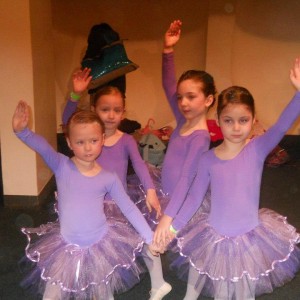 21311_10151371852681854_766411520_n